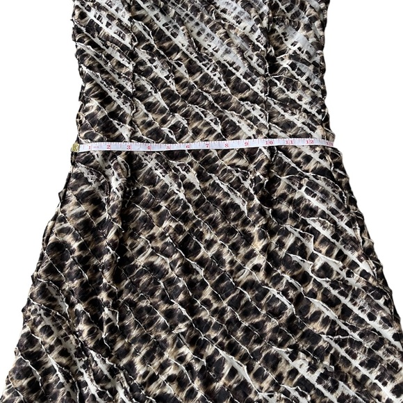 Crossroads Dress - Picture 5 of 8